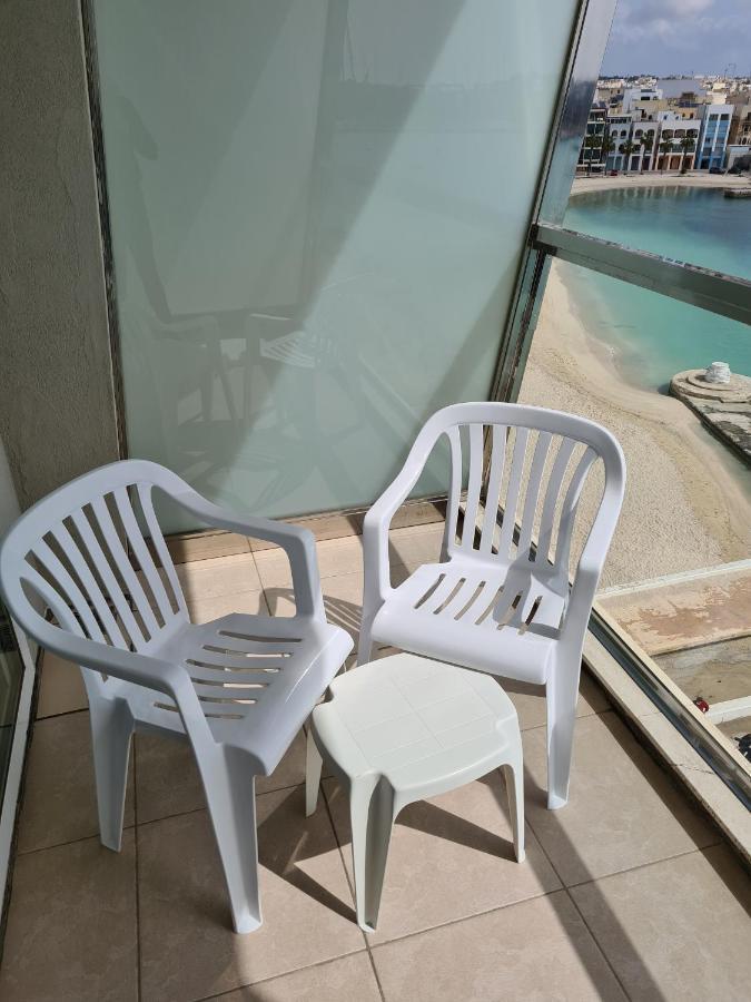 Water'S Edge Hotel Birżebbuġa Bagian luar foto